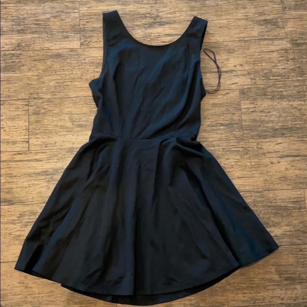 Guess XS Cute Black Dress